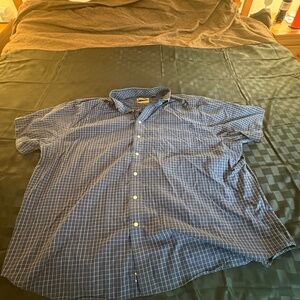 Roundtree and York Gold Label Blue Short Sleeve